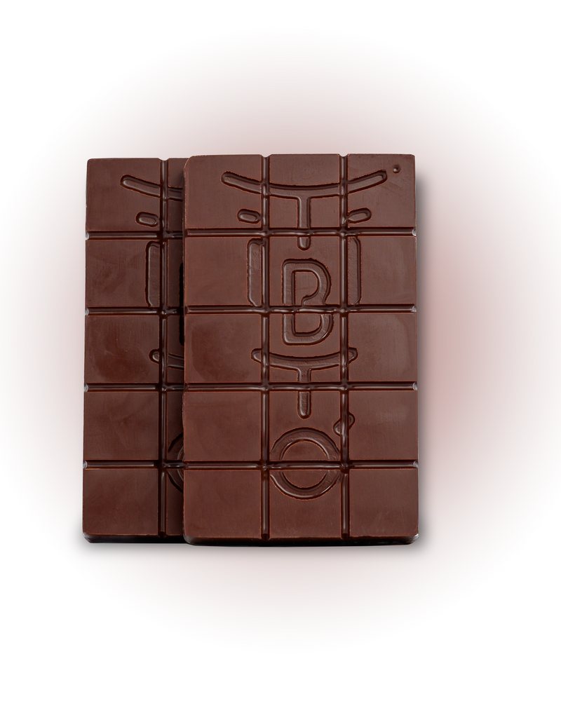 
                  
                    Cobertura de chocolate 70% cacao
                  
                
